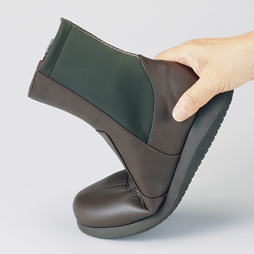 撥水ストレッチコンビブーツ