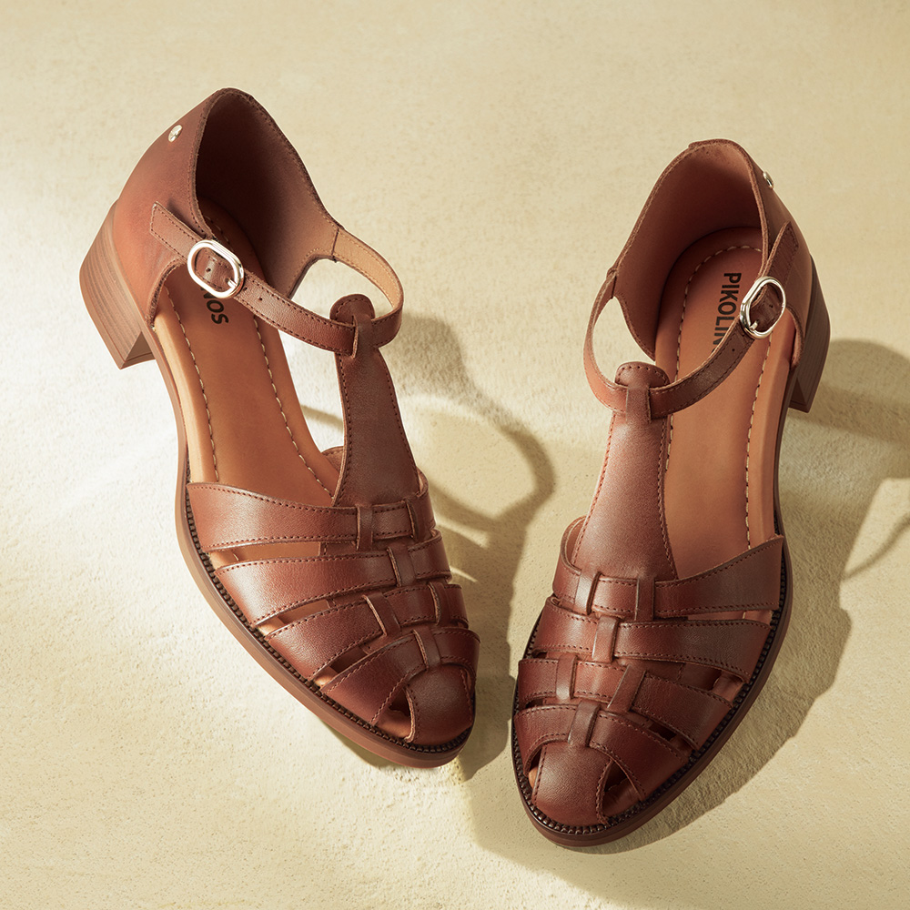 アウトルシドレザーグルカサンダル