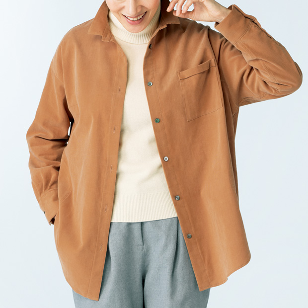 柔らかコーデュロイのロングシャツ