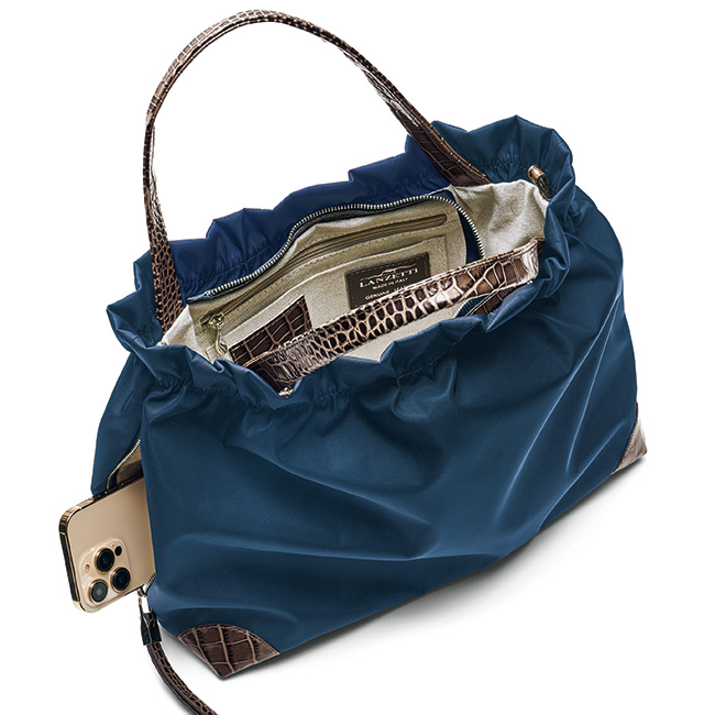 【未使用】ADMJ ハンドバッグ ローズ クロコ型押し レザー A4収納可 ランツェッティ A4が入る・クロコ型押しレザー使いハンドバッグ