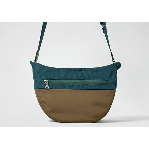 バイカラー撥水ショルダーバッグ