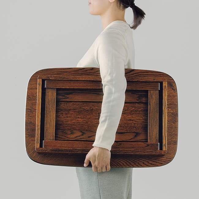 ナラ無垢材を拭漆で仕上げた豆ちゃぶ台／柾目天板