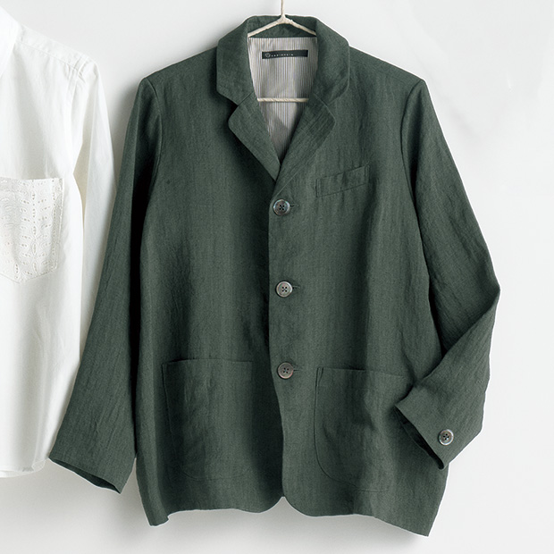 リネンとラミーで織ったデザインジャケット