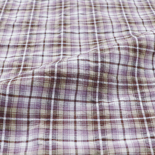 遮熱素材のチェックシャツ