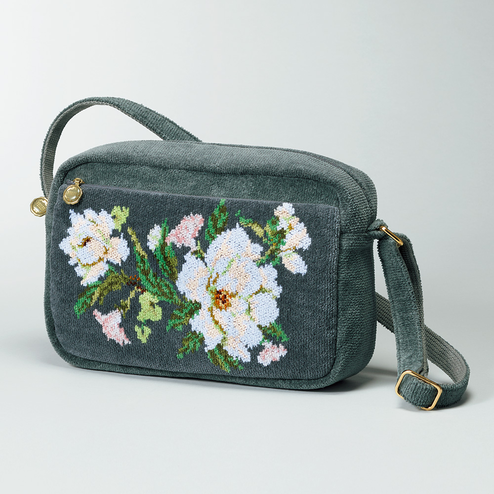 ラシャス／ショルダーバッグ