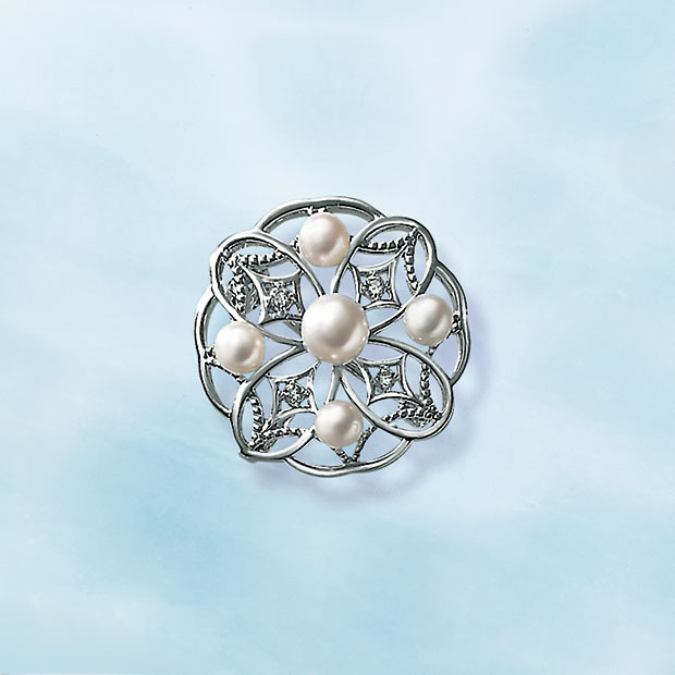 伊勢志摩産アコヤベビーパールブローチ