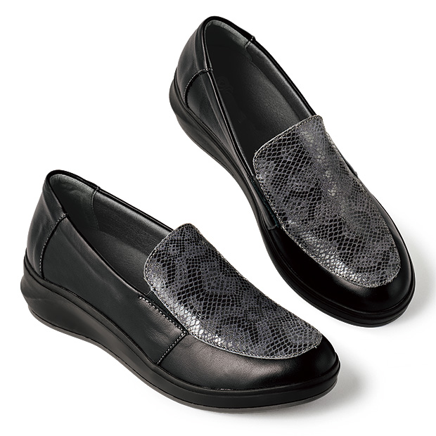 スリップオンシューズ