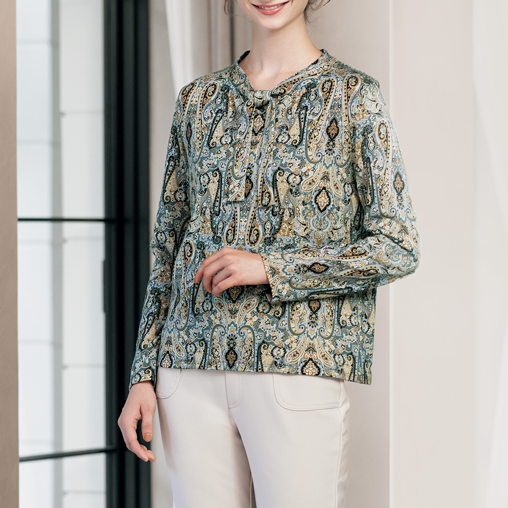 ウール・更紗プリントプルオーバー