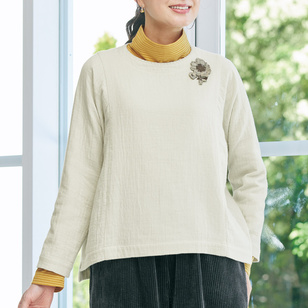 ボーダータートルネックプルオーバー