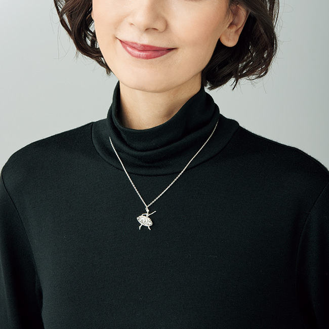 ペンダント（バレリーナの足音）／収納箱付