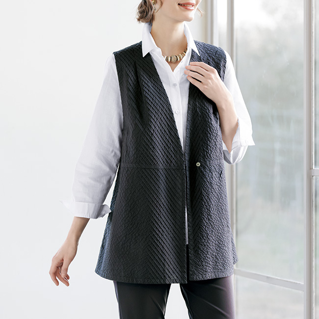 ローン総ピンタックベスト