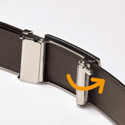 穴無しで微調整ができるフィットカーブベルト