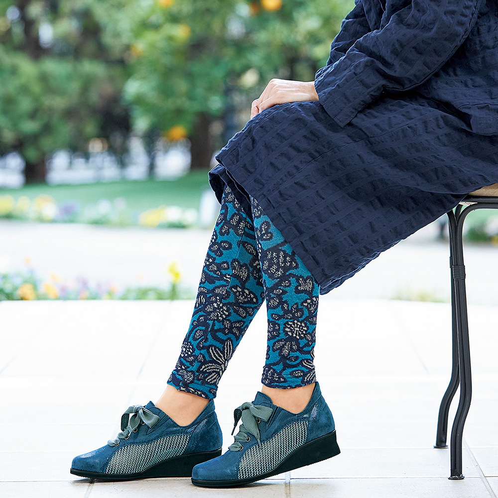 ナースシューズ 立ち仕事 レディース シューズ 靴 厚底スニーカー 爽やか ムレ対策 フラット靴 パンプス 作業靴 介護 通勤通学 おしゃれ カジュアル 軽量 通気性 美脚 スニーカー 厚底 歩きやすい Just For You Online Store 女性は通気性のあるスニーカートレーナー