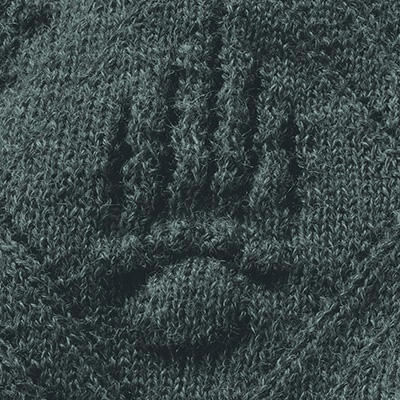 肉球透かしジャカードセーター