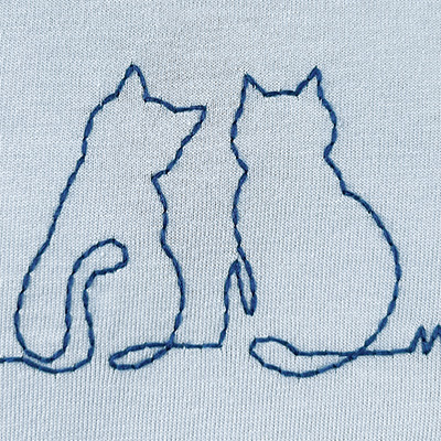 猫刺しゅうプルオーバー