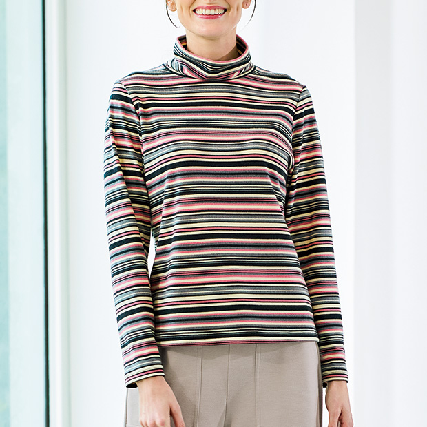 起毛マルチボーダーハイネックプルオーバー