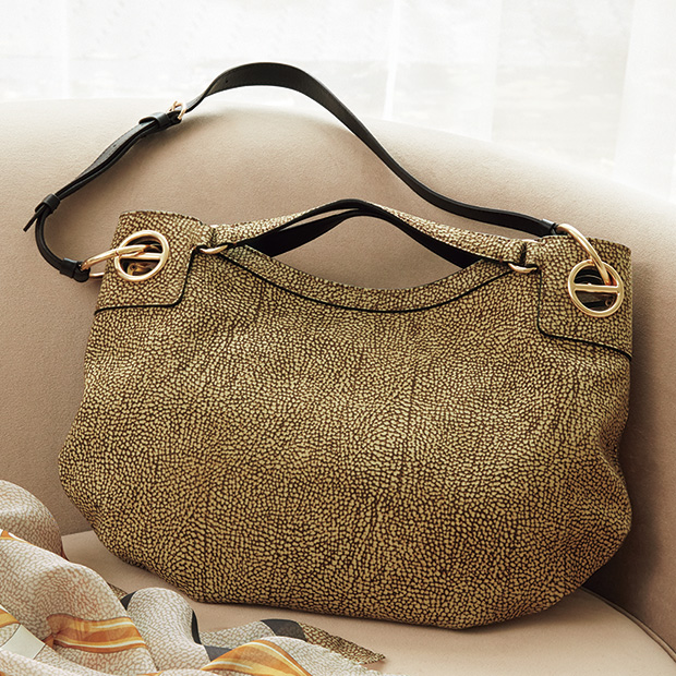 ラムスウェード2ウェイハンドバッグ