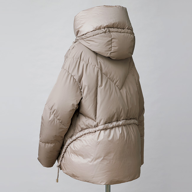 マフラーいらずのダウンジャケット