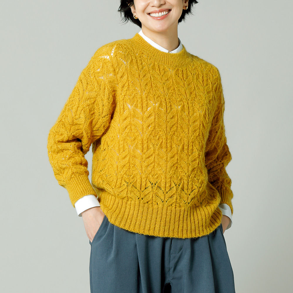 モヘヤ混・透かし編みプルオーバー