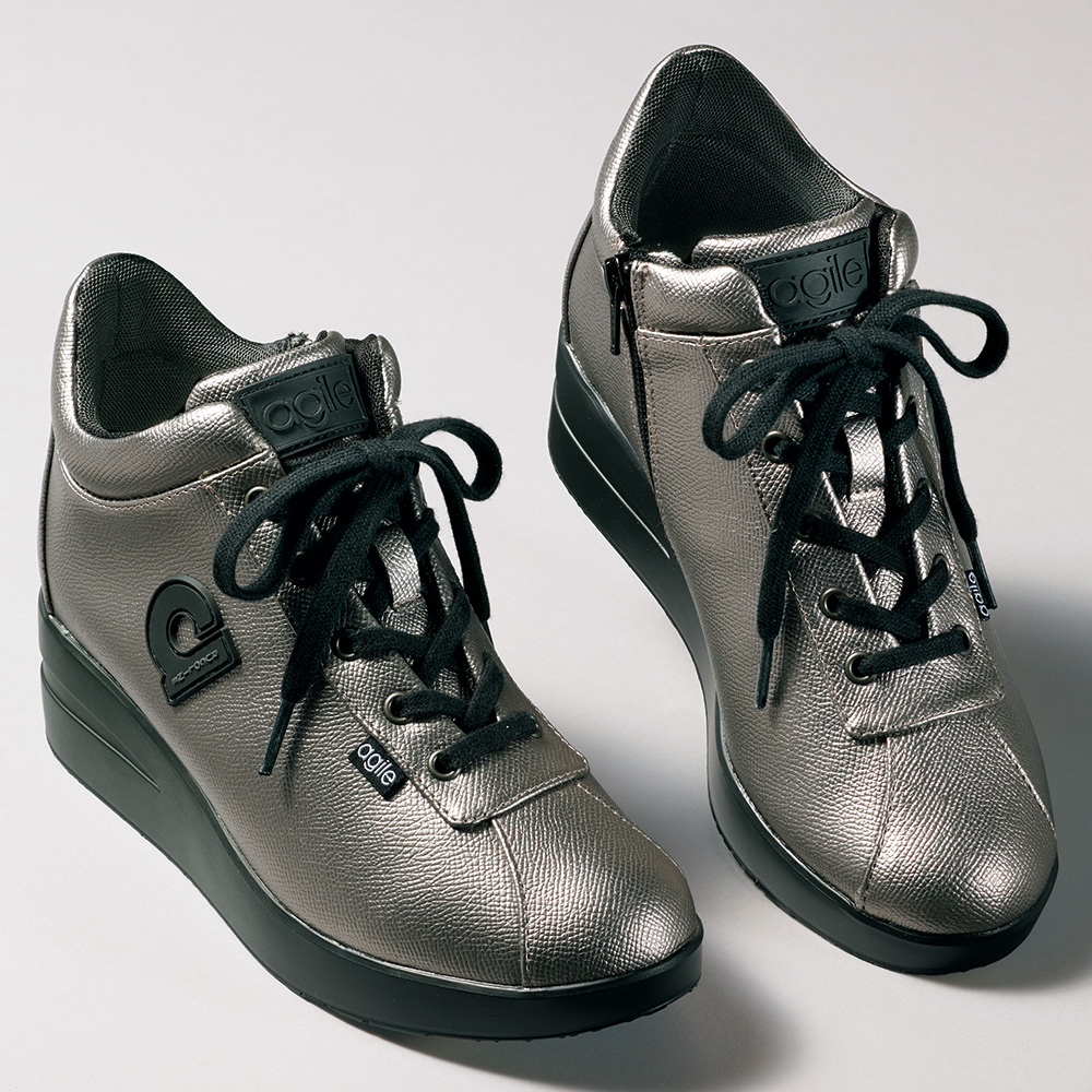 ハイソールスニーカー