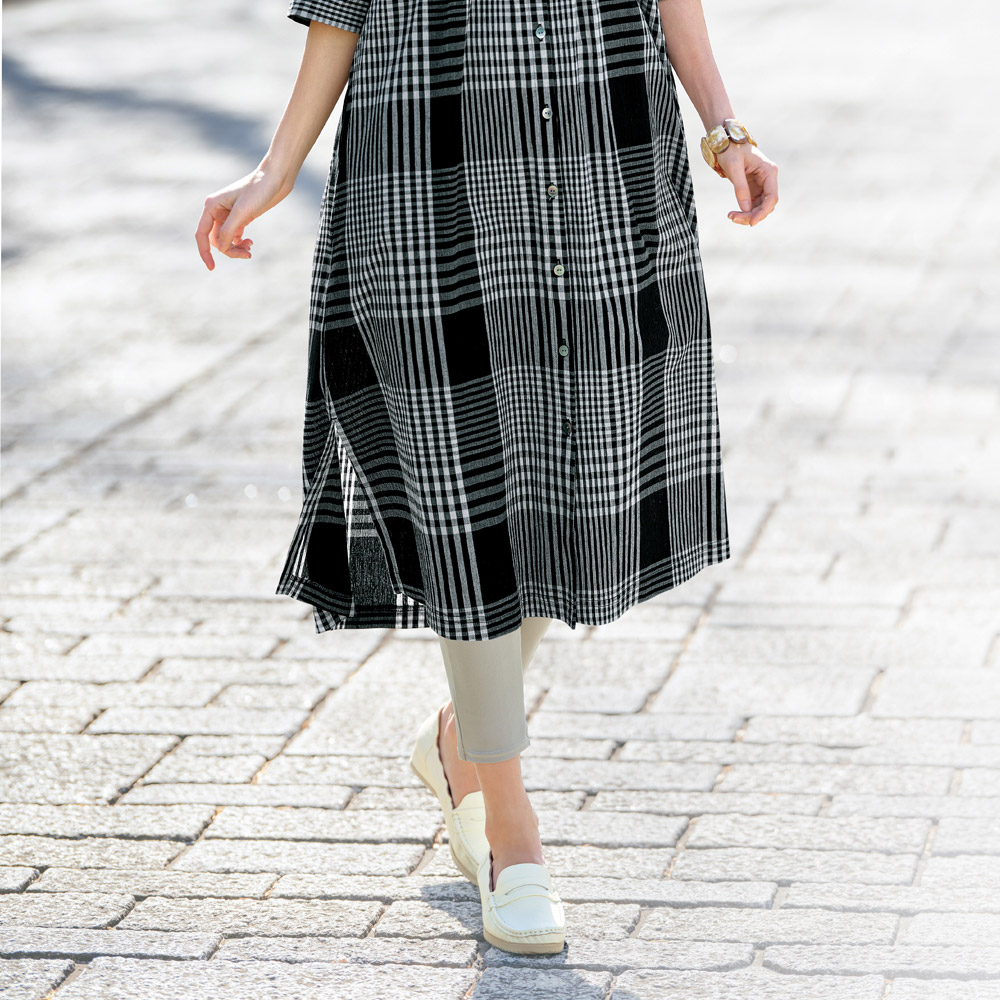 軽量ソール･4Eスリップオンシューズ