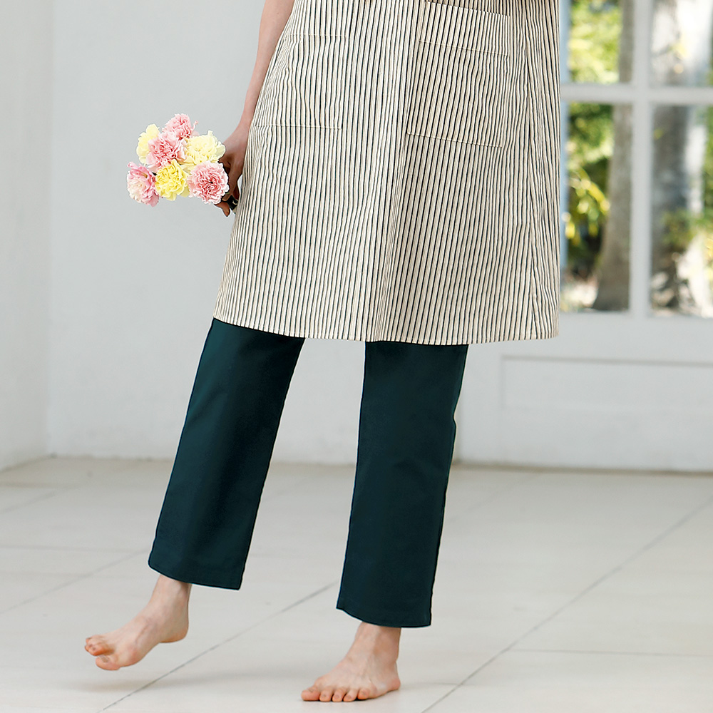 ラインゴムウエストテーパードパンツ