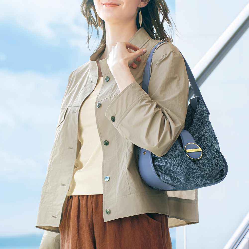 うずら目模様のハンドバッグ