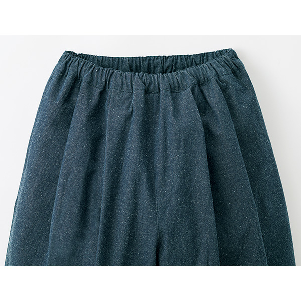 コットンシルクのデニムパンツ