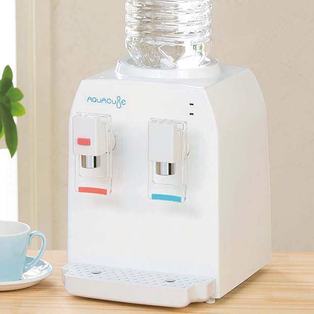 ペットボトル式コンパクトウォーターサーバー