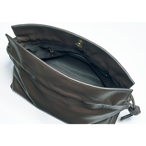 巾着風ショルダーバッグ