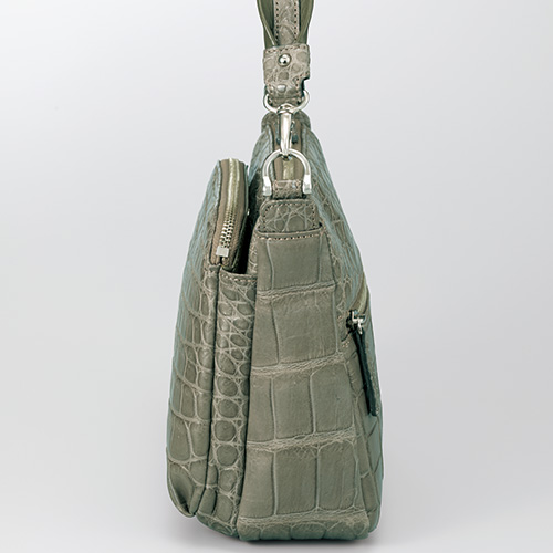 マットクロコの2ウェイバッグ