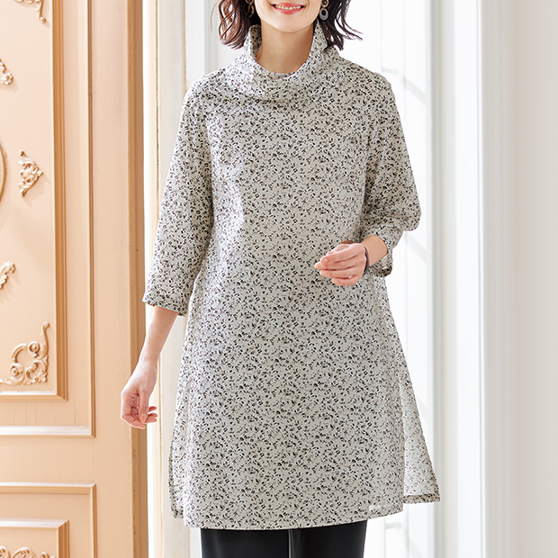 変わり襟プリントチュニック