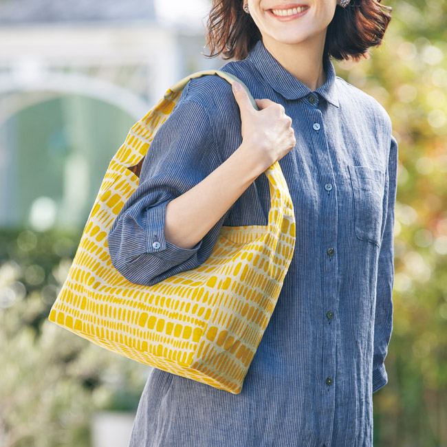 ビオ柄リネンのワンショルダーバッグ