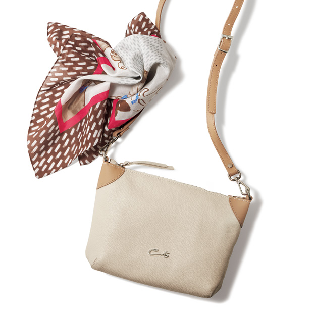 ショルダーバッグ