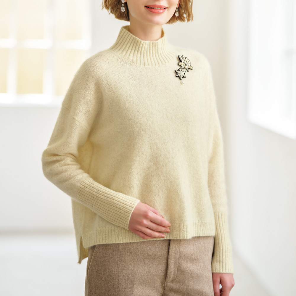 ヤクニットプルオーバー