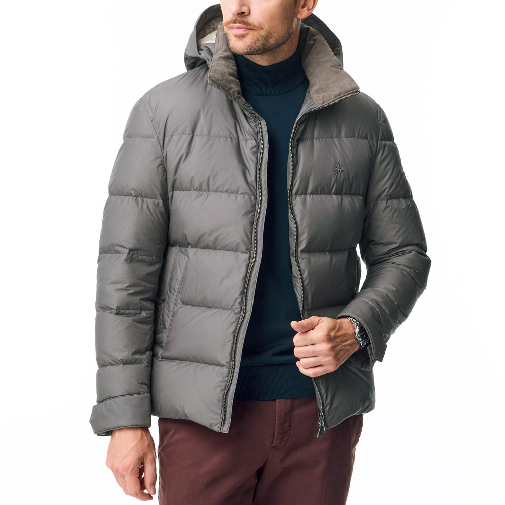 ナイロンタフタダウンジャケット