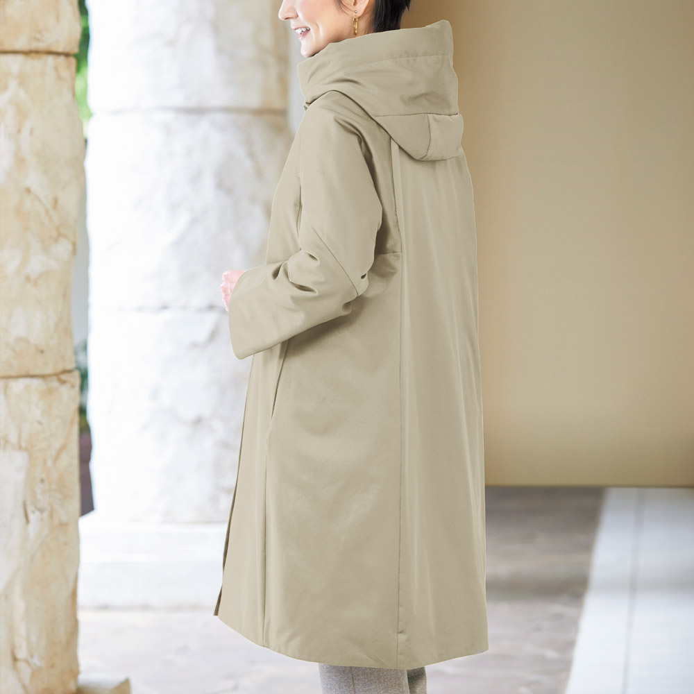 フーデッドダウンコート