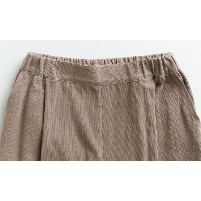 コーデュロイテーパードパンツ