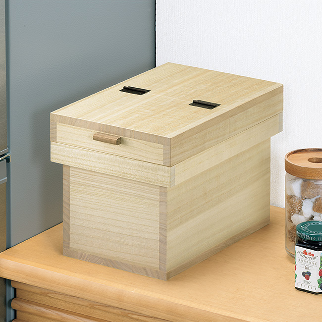 桐の米びつ5Kg