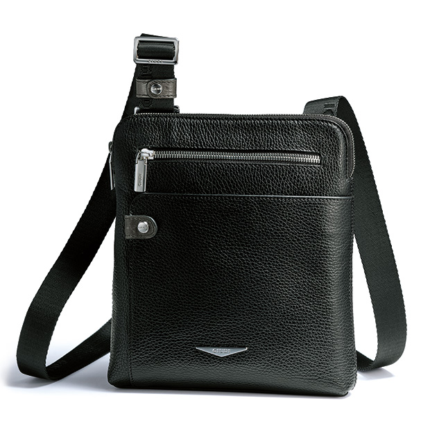 イタリアンレザー･コンパクトショルダー