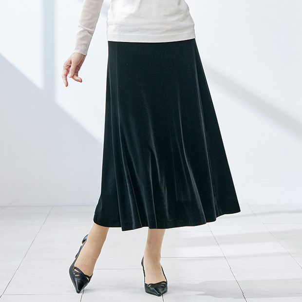ベロアの6枚接ぎフレアースカート