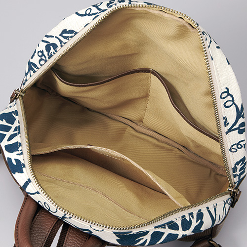 ヨブス工房の生地を使ったミニリュック