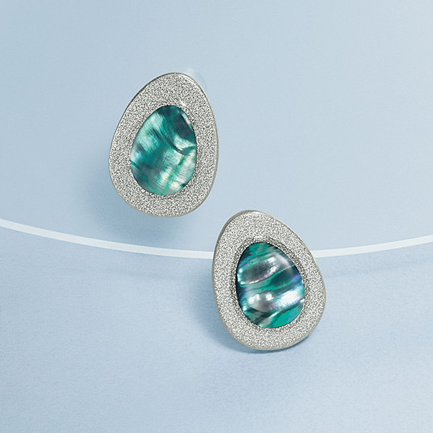 革イヤリング･ピアス／たまご