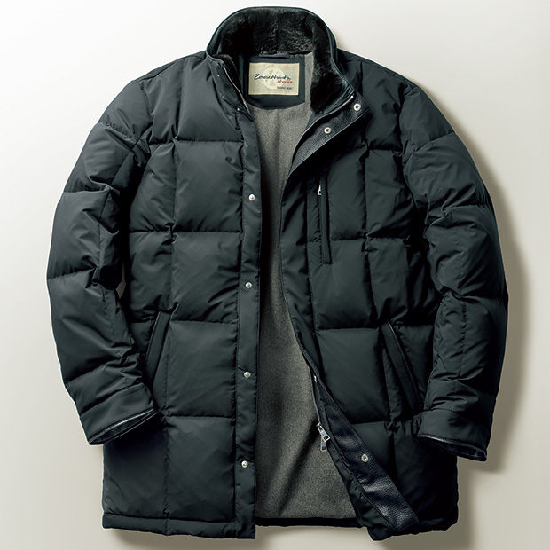 レザー使いのダウンコート