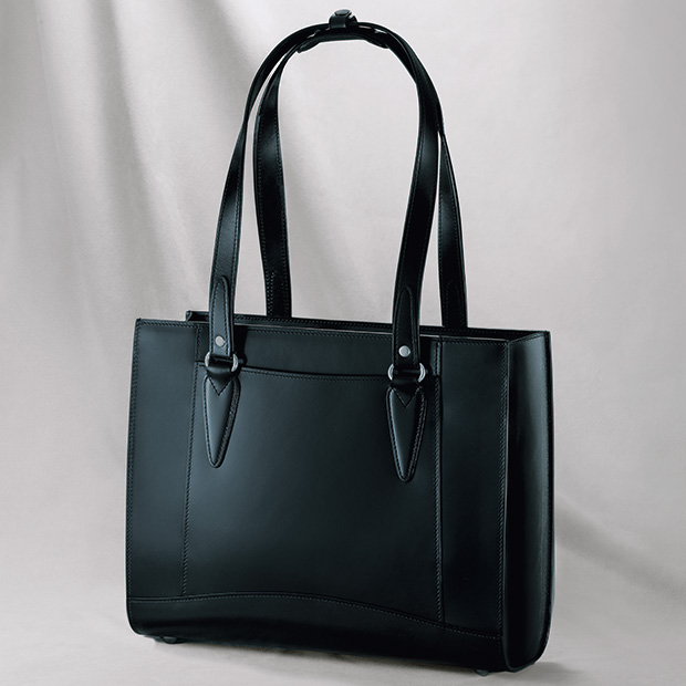 ブラスコットレザーのA4サイズ･トートバッグ