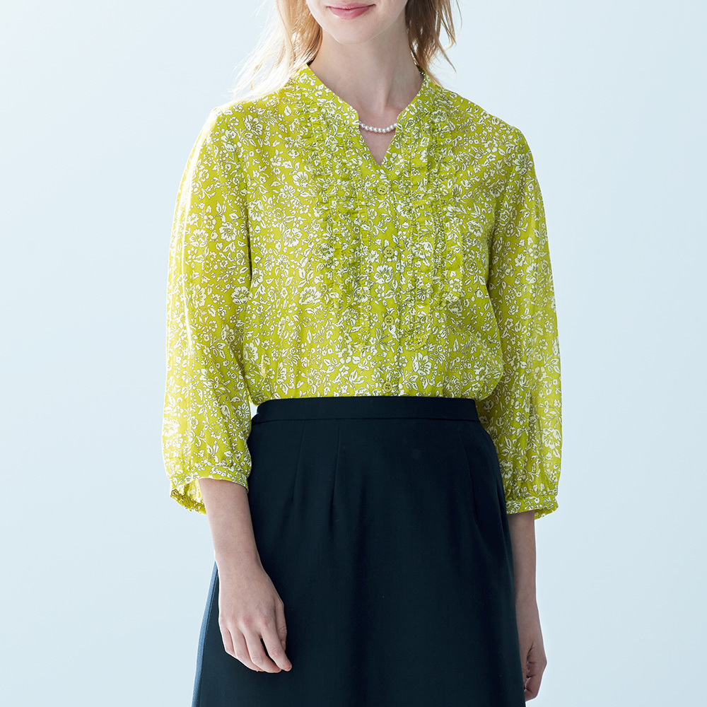 綿シルクプリントフリルブラウス